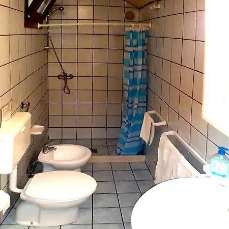Oikia Vacanze Casa Dante Tatil Evi